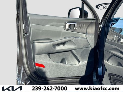 New 2026 Kia Sorento LX image 21