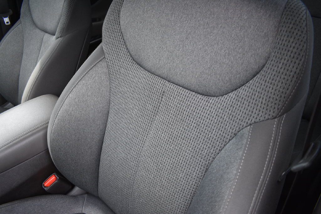 Used 2020 Hyundai Santa Fe SEL w/ Convenience Package AWD/4WD image 9