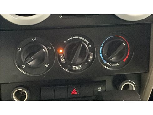 Used 2008 Jeep Wrangler Unlimited Sahara w/ Dual Top Group AWD/4WD image 12
