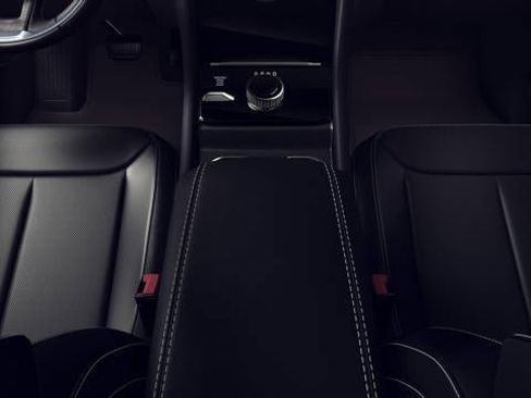 New 2026 Jeep Grand Cherokee Limited Reserve image 4