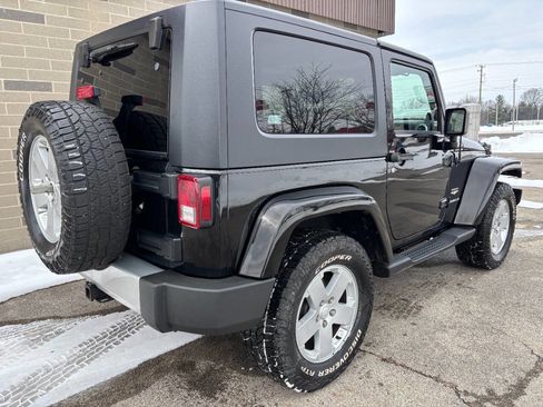 Used 2008 Jeep Wrangler Sahara w/ Dual Top Group image 5