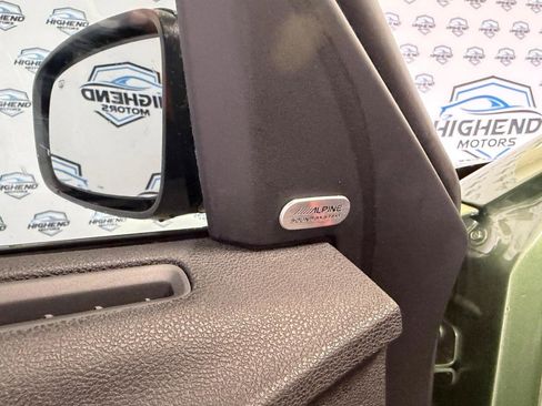 Used 2023 Dodge Charger SXT w/ Blacktop Package image 14