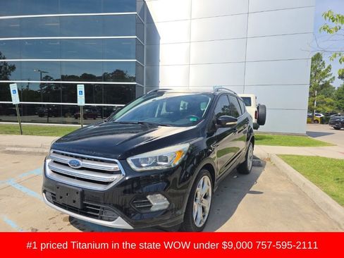 Used 2017 Ford Escape Titanium w/ Equipment Group 301A FWD image 1