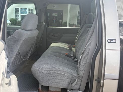 Used 2000 GMC Sierra 3500 2WD Crew Cab w/ SLE Marketing Option Pkg 3 image 10