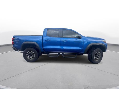 Used 2024 Chevrolet Colorado ZR2 w/ ZR2 Convenience Package III AWD/4WD image 5