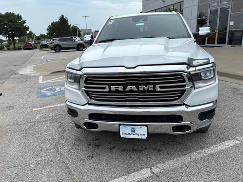 Used 2023 RAM 1500 Laramie AWD/4WD image 10