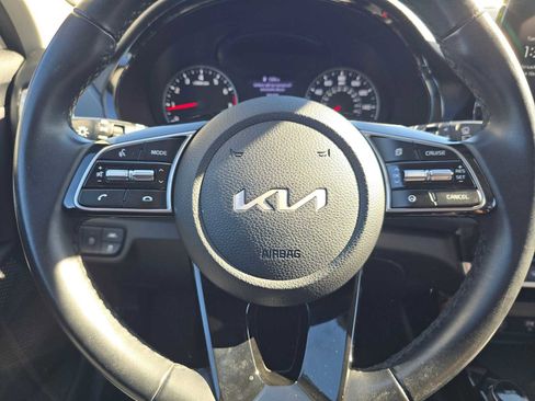 Used 2023 Kia Seltos S w/ Navigation Package image 23