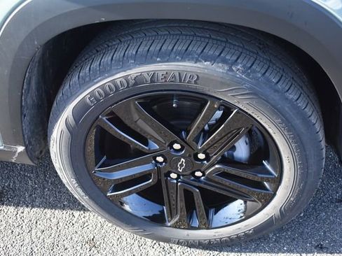 Certified 2025 Chevrolet Trax ACTIV w/ Driver Confidence Package image 11