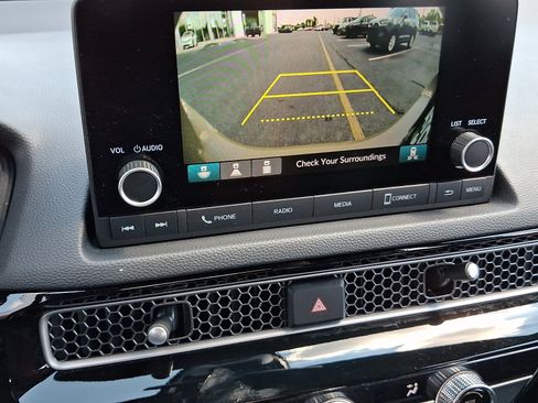 Used 2025 Honda Civic Sport image 17