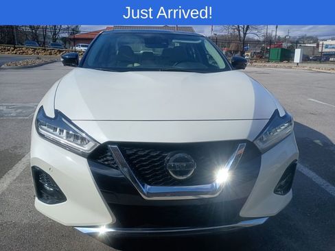 Used 2021 Nissan Maxima Platinum w/ Sport Mat Group image 2