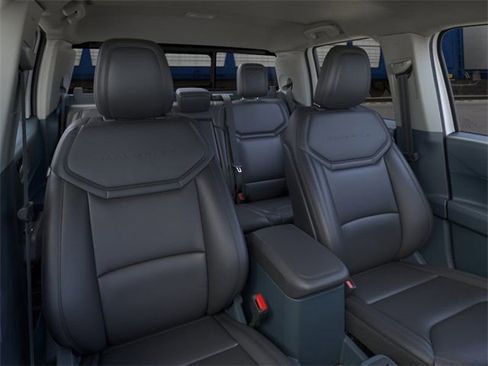 New 2025 Ford Maverick Lariat w/ Black Appearance Package image 11