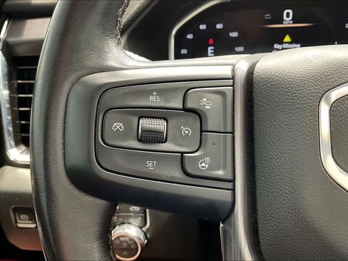 Used 2024 GMC Sierra 2500 Denali Ultimate AWD/4WD image 19