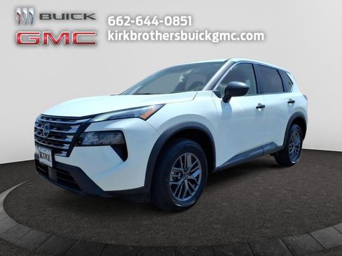 Used 2024 Nissan Rogue S AWD/4WD image 1