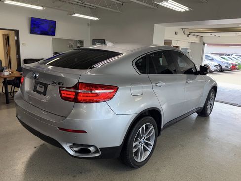 Used 2013 BMW X6 xDrive50i image 2