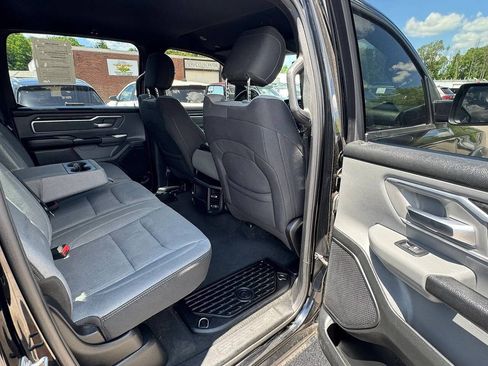 Used 2021 RAM 1500 Big Horn AWD/4WD image 12