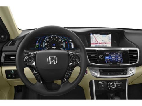 Used 2015 Honda Accord Touring image 6