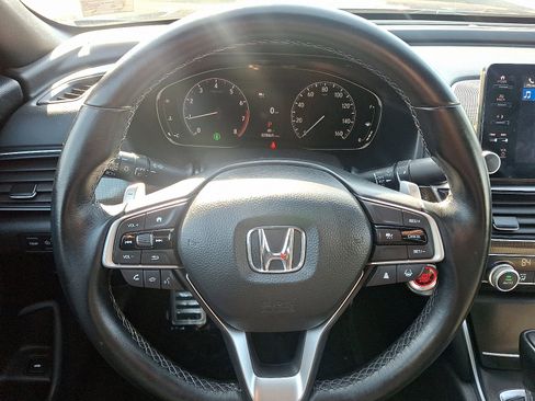 Used 2022 Honda Accord Sport image 19