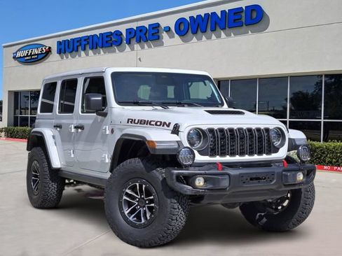 Certified 2026 Jeep Wrangler Unlimited Rubicon AWD/4WD image 1