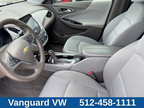 Used 2016 Chevrolet Malibu LT w/ Driver Confidence Package FWD image 8