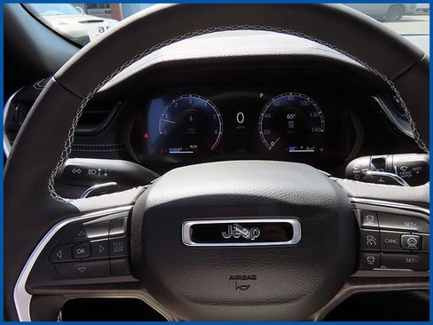 New 2026 Jeep Grand Cherokee Altitude AWD/4WD image 16