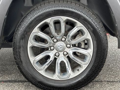 Used 2022 RAM 1500 Laramie w/ Sport Appearance Package AWD/4WD image 12