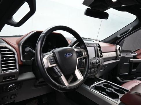 Used 2021 Ford F350 Platinum image 13