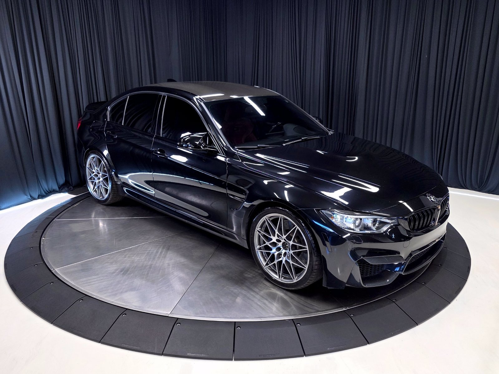 Used 2017 BMW M3 RWD image 65