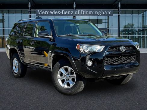 Used 2019 Toyota 4Runner SR5 AWD/4WD image 1