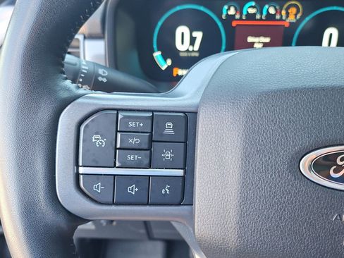 Used 2023 Ford F150 Lariat w/ Equipment Group 502A High AWD/4WD image 18