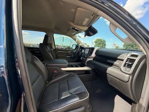 Used 2022 RAM 1500 Laramie AWD/4WD image 42