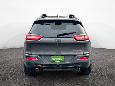Used 2014 Jeep Cherokee Trailhawk w/ Technology Group image 4