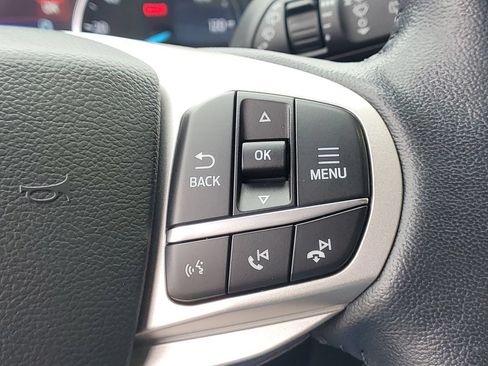 Certified 2022 Ford Explorer XLT w/ Equipment Group 202A AWD/4WD image 26