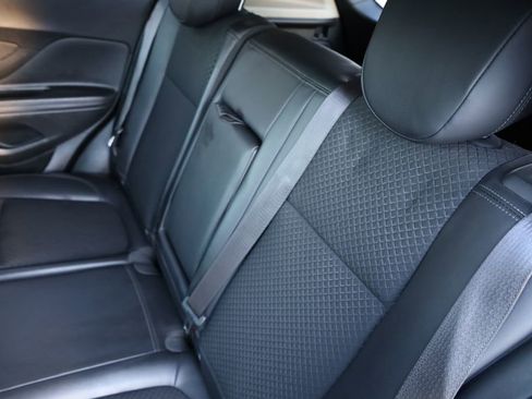 Used 2018 Buick Encore Preferred image 19