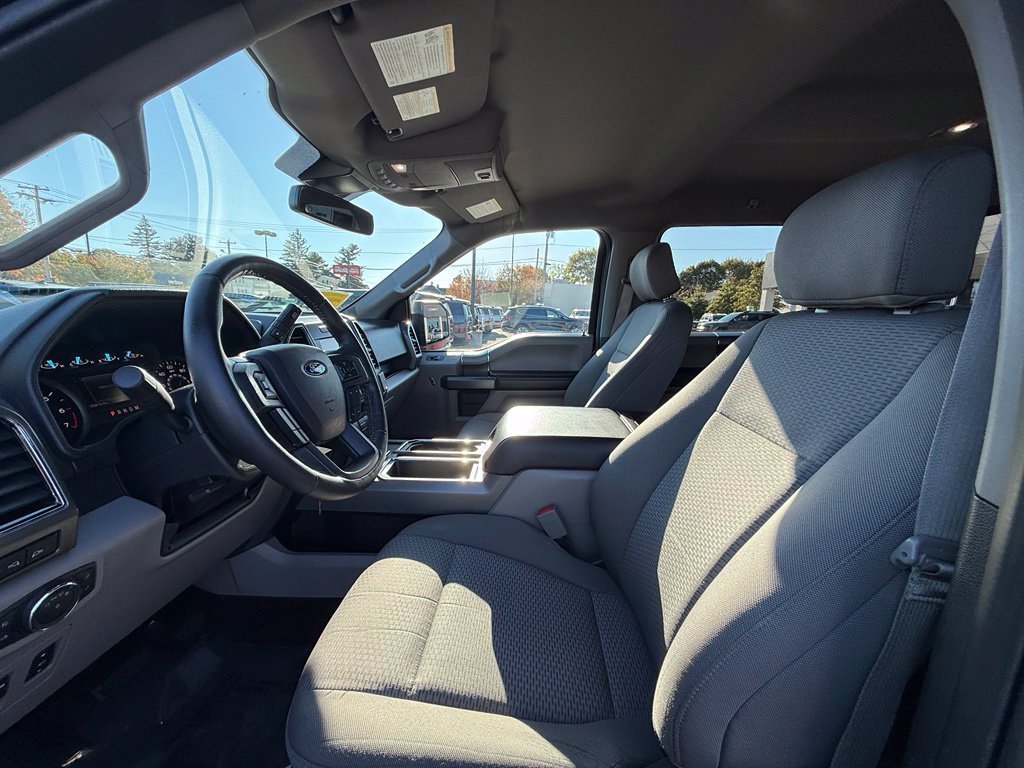 Used 2020 Ford F150 XLT w/ Equipment Group 302A Luxury AWD/4WD image 22