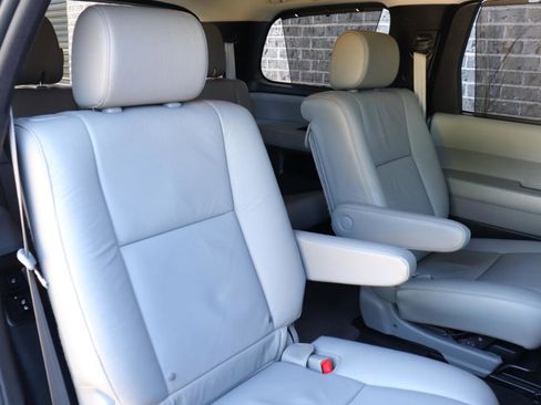 Used 2016 Toyota Sequoia Limited image 33
