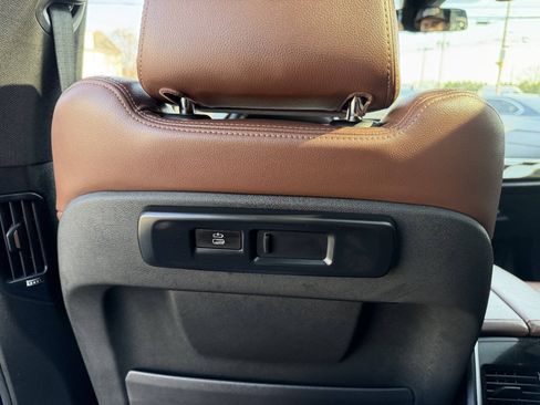 Used 2020 BMW X5 xDrive40i w/ Premium Package AWD/4WD image 23