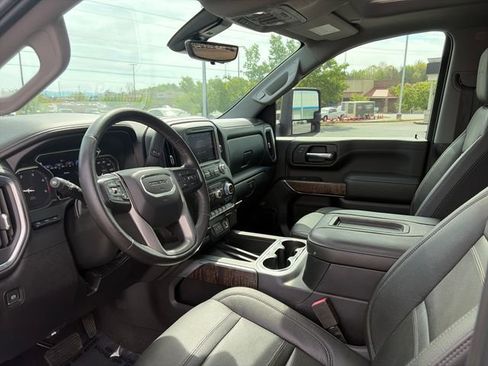 Used 2020 GMC Sierra 2500 Denali w/ Denali Ultimate Package AWD/4WD image 33