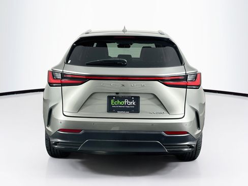 Used 2024 Lexus NX 250 FWD image 7
