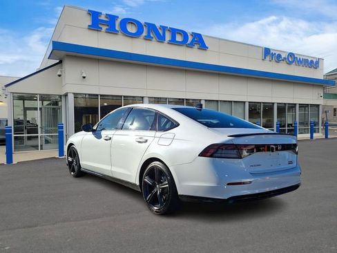 Used 2024 Honda Accord Sport image 6