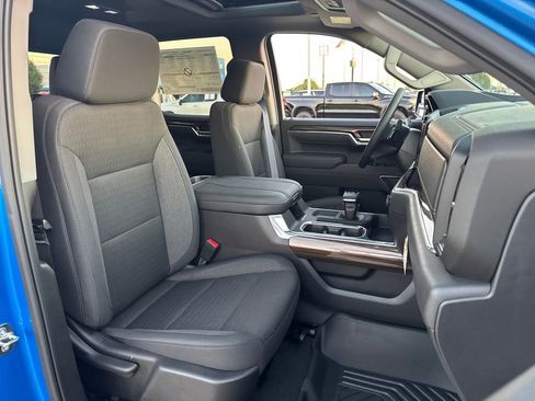 New 2026 Chevrolet Silverado 1500 LT Trail Boss w/ Convenience Package II image 12