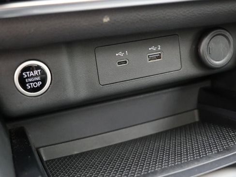 Used 2023 Nissan Rogue SL w/ SL Premium Package image 27