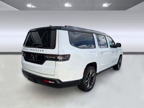 Used 2024 Jeep Grand Wagoneer L Series II w/ Quick Order Packagew 28T image 9