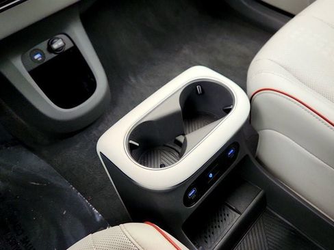 Used 2023 Hyundai Ioniq 5 SEL w/ Cargo Package image 16