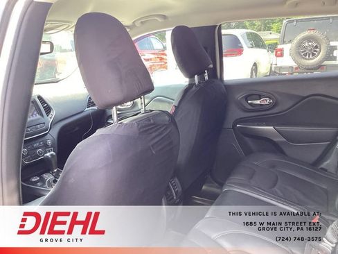 Used 2021 Jeep Cherokee Latitude Lux w/ Trailer Tow Group AWD/4WD image 16