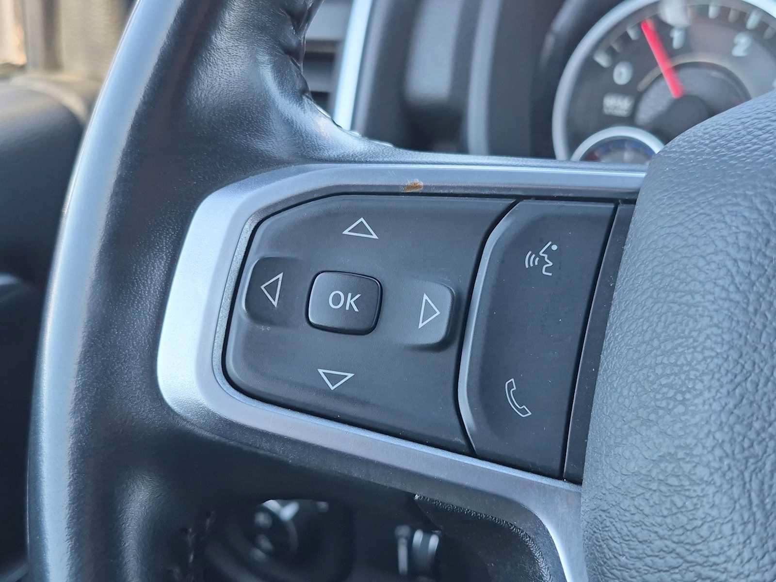 Used 2024 RAM 2500 Big Horn AWD/4WD image 23
