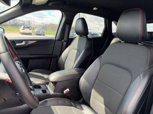 Used 2023 Ford Escape ST-Line Elite image 19