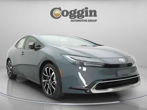 New 2026 Toyota Prius Plug-In Hybrid image 29