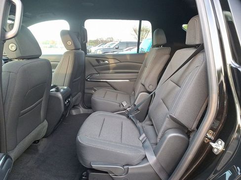 New 2026 Chevrolet Traverse LT image 5