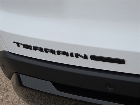 New 2026 GMC Terrain Elevation w/ Black Edition image 8