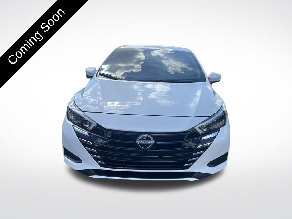 Used 2025 Nissan Versa SV w/ Trunk Package FWD image 2